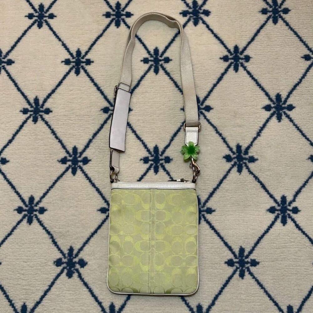 Coach Vintage 2005 Y2K 6016 Jacquard Signature Swing Pack Crossbody - Lime Green - Picture 2 of 8